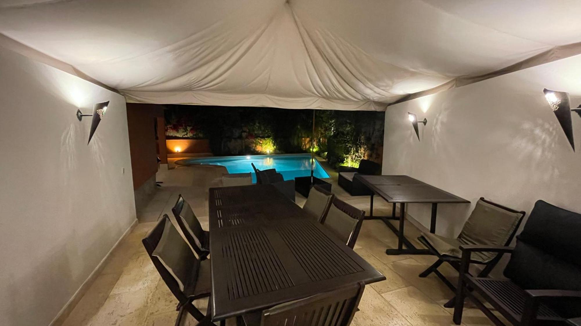 Studio With Private Swimming Pool And Garden كاسكايس المظهر الخارجي الصورة