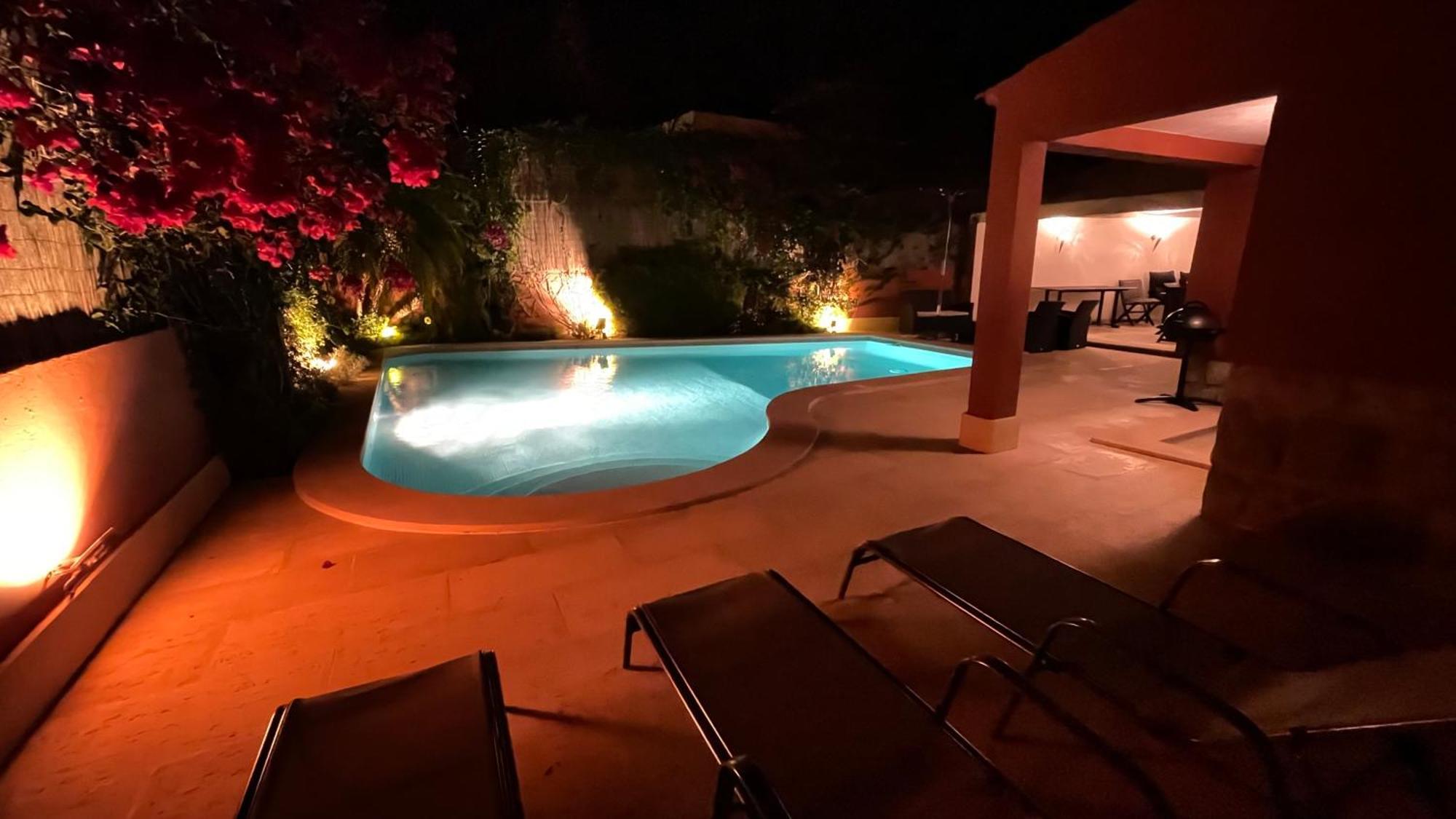 Studio With Private Swimming Pool And Garden كاسكايس المظهر الخارجي الصورة