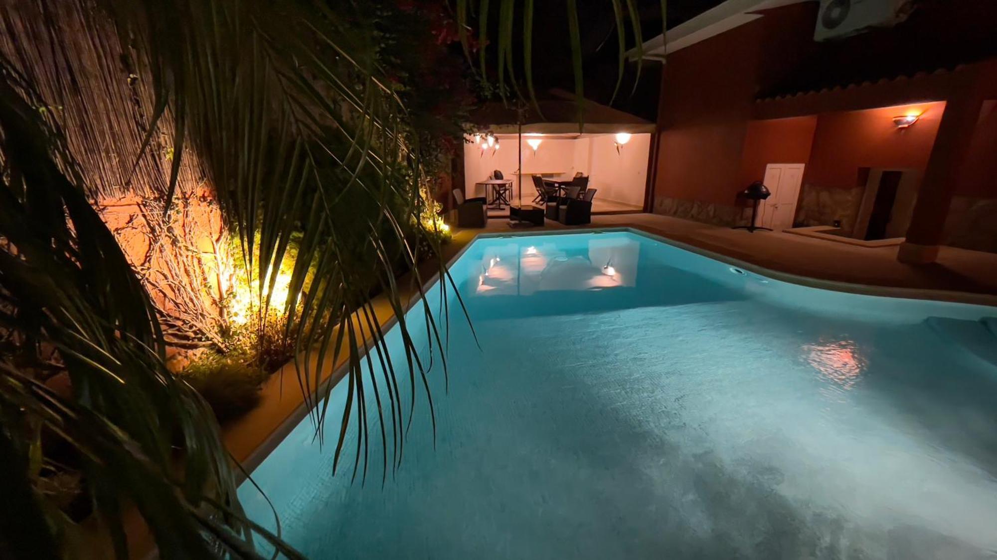 Studio With Private Swimming Pool And Garden كاسكايس المظهر الخارجي الصورة